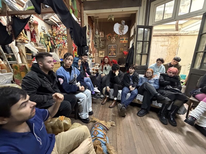 Students at the conversation with Pablo Martín Weber, Casa Fósfora