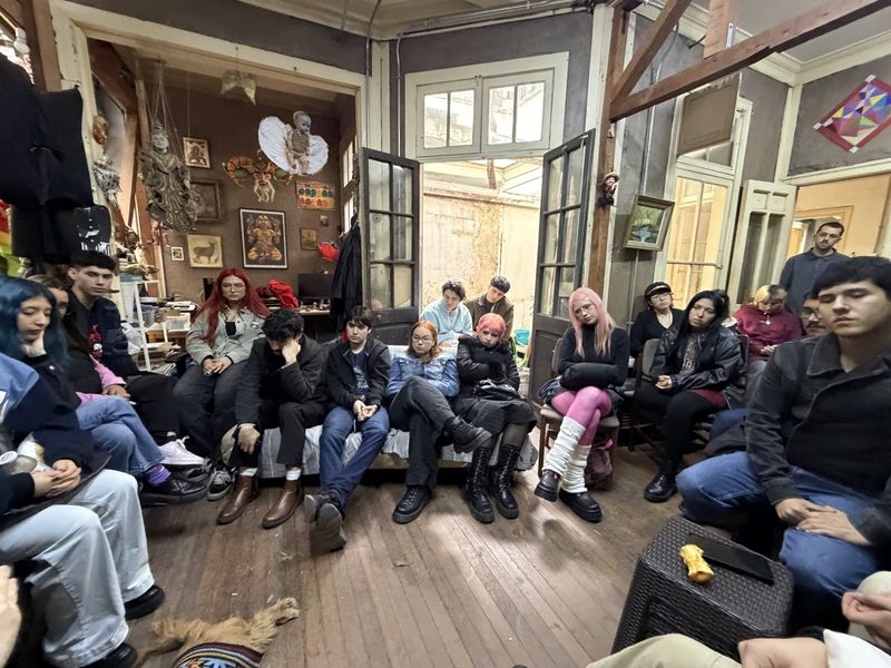 Students at the conversation with Pablo Martín Weber, Casa Fósfora