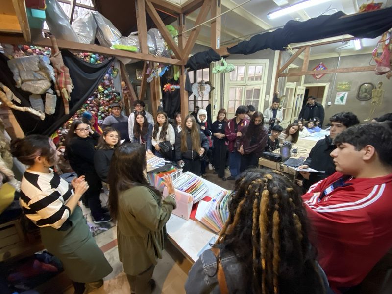 Presentación de los materiales a los estudiantes
