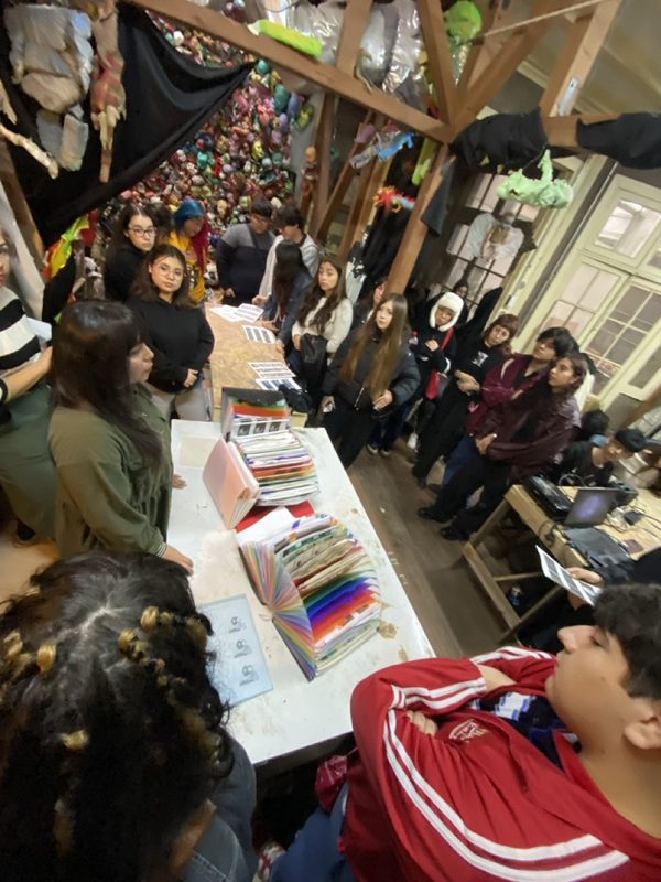 Presentación de los materiales a los estudiantes